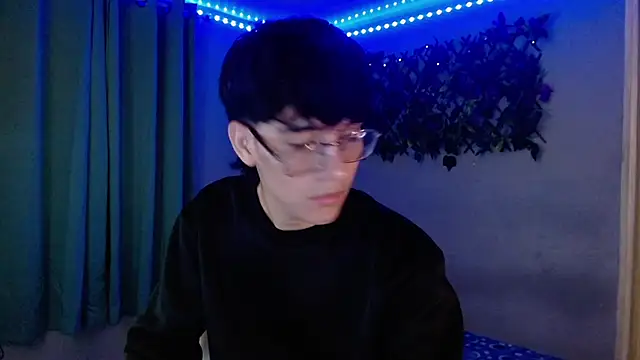 Snapshot of noah_millerx chatting on 04.17.26 noah millerx online show from 04.17.26