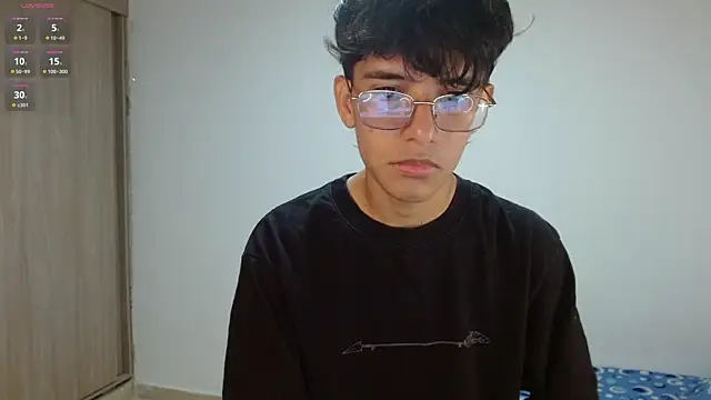 Snapshot of noah_millerx chatting on 05.27.26 noah millerx online show from 05.27.26