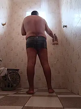 Snapshot of UrsoBissexualPauGrosso chatting on 04.11.26 UrsoBissexualPauGrosso online show from 04.11.26