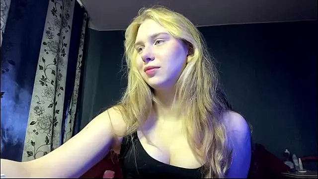 ShariLappas online show from 04.09.26