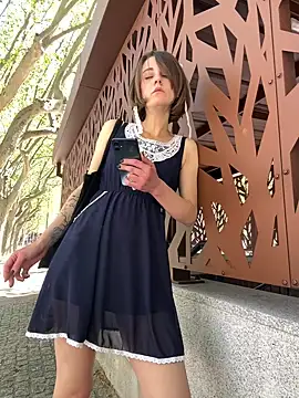 Kamorana online show from 04.10.26