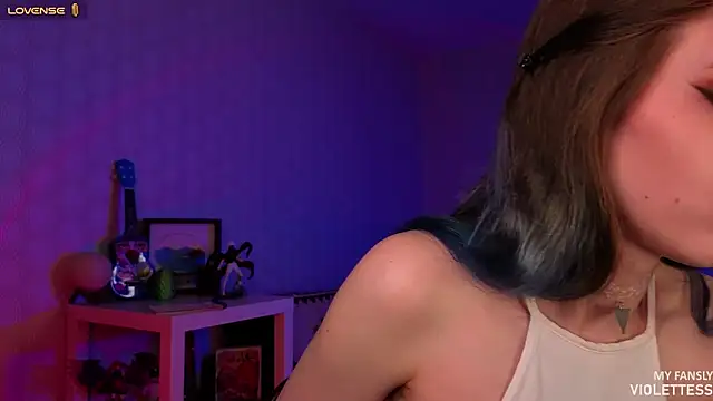 violettess online show from 05.20.26