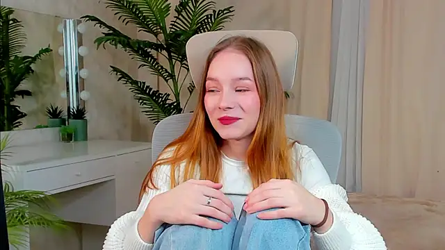 Snapshot of VenaLammo chatting on 02.26.26 VenaLammo online show from 02.26.26