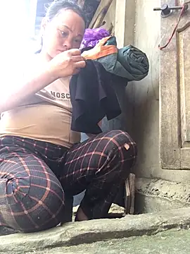 Snapshot of muimui990 chatting on 02.27.26 muimui990 online show from 02.27.26