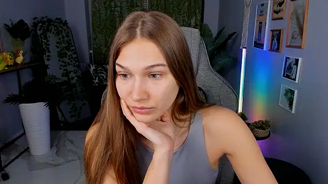 Sweet Emilya online show from 03.24.26