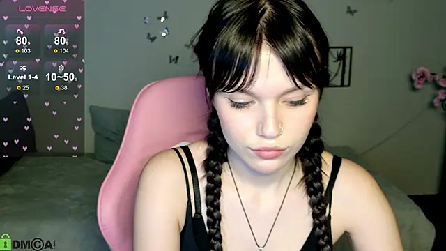 Snapshot of JanetCensley chatting on 06.01.26 JanetCensley online show from 06.01.26