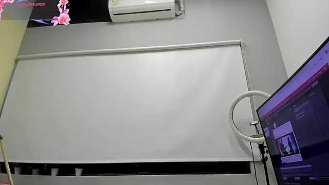  VALERIAGOMEZ online show from 03.27.26