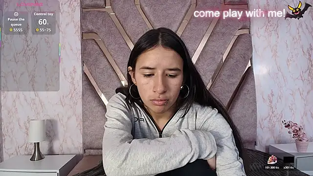 LilyRossi  online show from 04.16.26