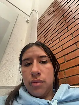 Snapshot of LilyRossi_ chatting on 06.27.26 LilyRossi online show from 06.27.26