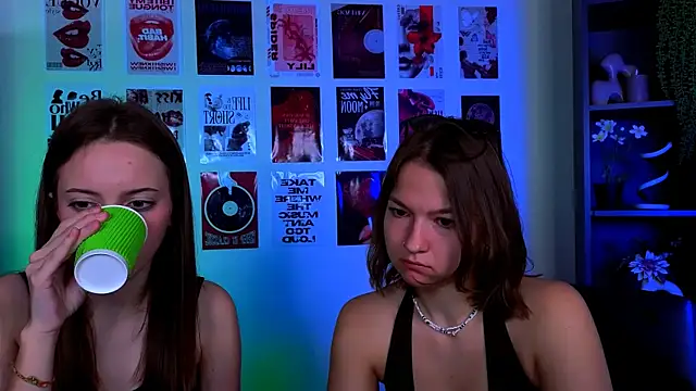Snapshot of chloe_ley chatting on 07.27.26 chloe ley online show from 07.27.26