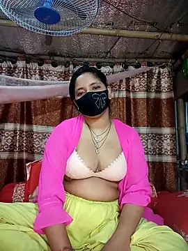 Snapshot of Nishit_pari-03 chatting on 04.24.26 Nishit pari-03 online show from 04.24.26