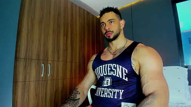 massimo visconti online show from 04.05.26