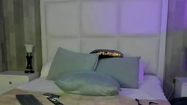 CaliferAndAurora online show from 03.11.26