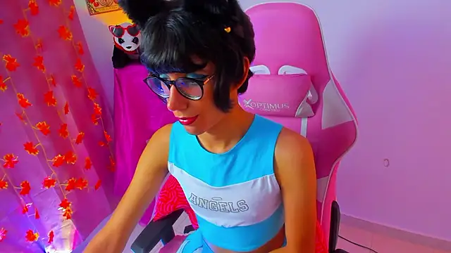 Madeline 21 online show from 03.27.26