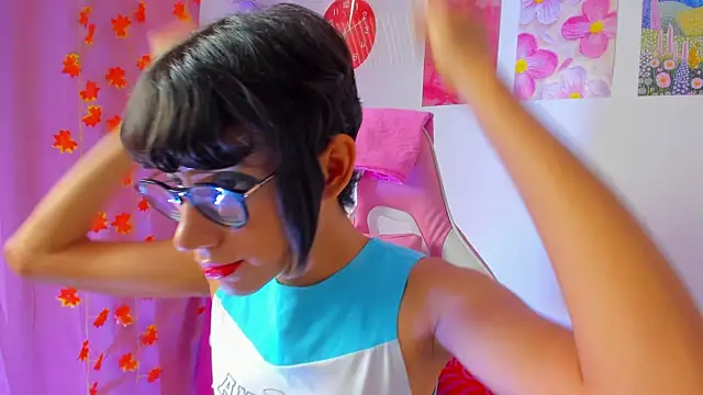 Madeline 21 online show from 04.09.26