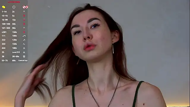 Snapshot of EmilyGray__ chatting on 04.29.26 EmilyGray online show from 04.29.26