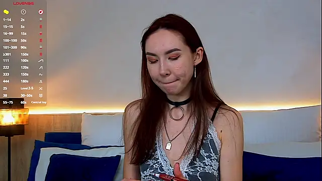 Snapshot of EmilyGray__ chatting on 05.02.26 EmilyGray online show from 05.02.26