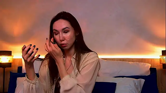 Snapshot of EmilyGray__ chatting on 06.06.26 EmilyGray online show from 06.06.26