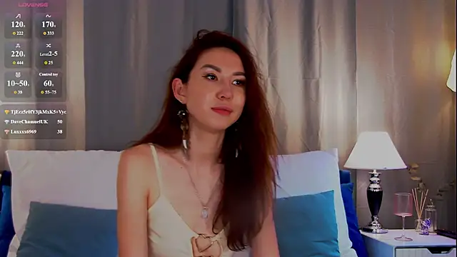 Snapshot of EmilyGray__ chatting on 06.29.26 EmilyGray online show from 06.29.26
