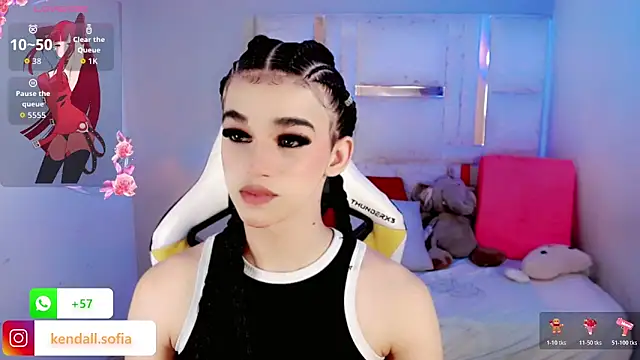 Sophiaa doll  online show from 03.31.26