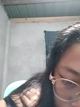 Snapshot of angelpinay44 chatting on 03.07.26 angelpinay44 online show from 03.07.26