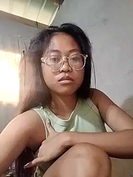 Snapshot of angelpinay44 chatting on 03.20.26 angelpinay44 online show from 03.20.26