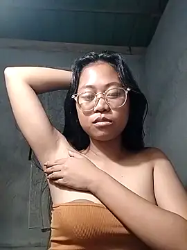 Snapshot of angelpinay44 chatting on 03.23.26 angelpinay44 online show from 03.23.26