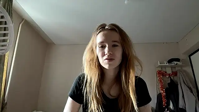 Snapshot of LeomaJee chatting on 07.12.26 LeomaJee online show from 07.12.26