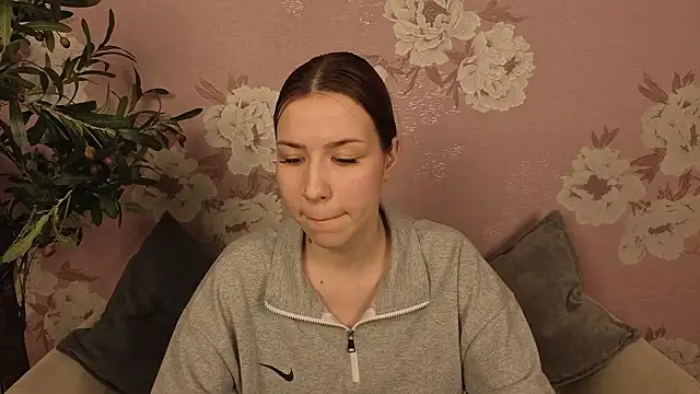 Snapshot of AleshiaFontes chatting on 03.03.26 AleshiaFontes online show from 03.03.26