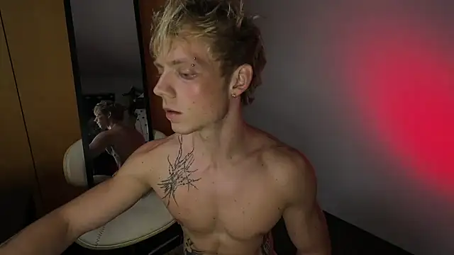Snapshot of alexbarczukxxx chatting on 06.09.26 alexbarczukxxx online show from 06.09.26
