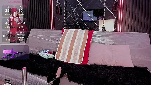 Megan Duskk online show from 04.15.26