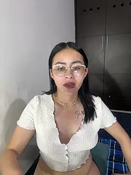 Anni Rose online show from 04.06.26