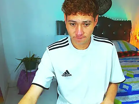  Santi2 online show from 03.22.26