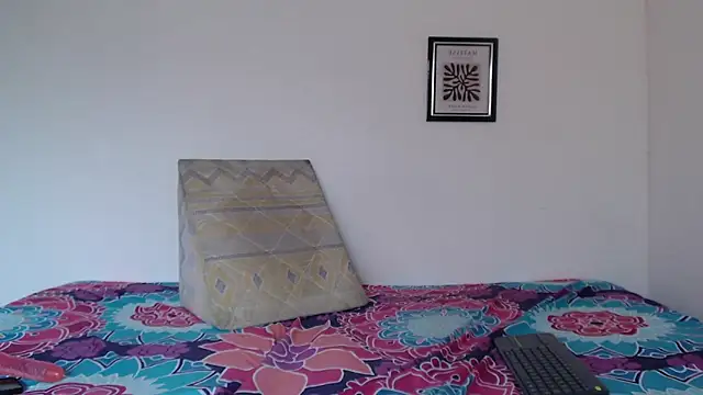 Charlotte Melody online show from 03.26.26