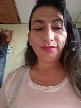 Snapshot of Lucia_Rios chatting on 06.22.26 Lucia Rios online show from 06.22.26