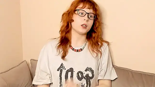 Snapshot of NadaMagby chatting on 02.28.26 NadaMagby online show from 02.28.26