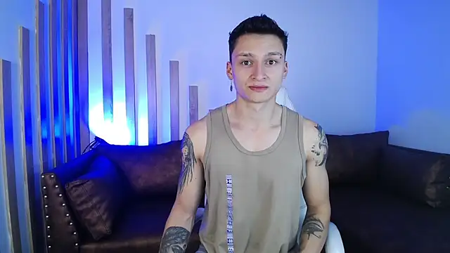 Snapshot of DIEGO_JONES chatting on 04.30.26 DIEGO JONES online show from 04.30.26
