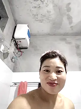 Snapshot of Lilinn_ chatting on 05.04.26 Lilinn online show from 05.04.26