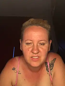 Snapshot of SofiaAmour chatting on 06.24.26 SofiaAmour online show from 06.24.26