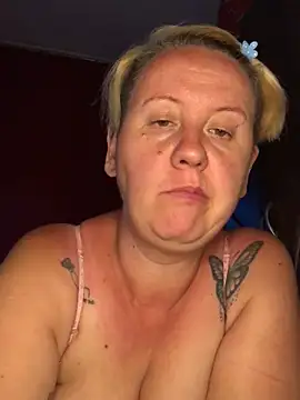 Snapshot of SofiaAmour chatting on 06.29.26 SofiaAmour online show from 06.29.26