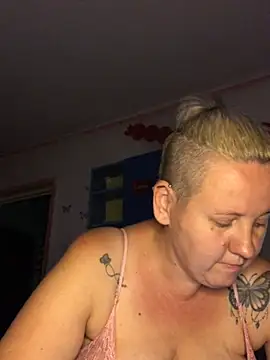 Snapshot of SofiaAmour chatting on 07.25.26 SofiaAmour online show from 07.25.26