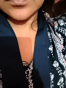 Snapshot of MUSKAN_786786- chatting on 02.28.26 MUSKAN 786786- online show from 02.28.26