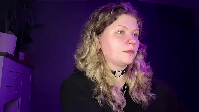 YoungAlina online show from 06.05.26