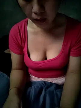 Snapshot of Play-girrl99 chatting on 03.02.26 Play-girrl99 online show from 03.02.26