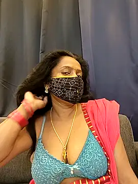 misti-boudii online show from 04.04.26