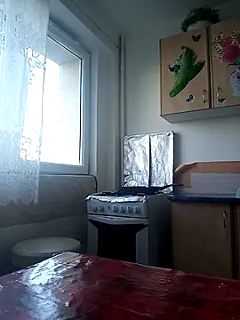 Snapshot of roxana_e43 chatting on 05.03.26 roxana e43 online show from 05.03.26