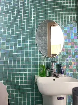 Swee-x1 online show from 03.02.26