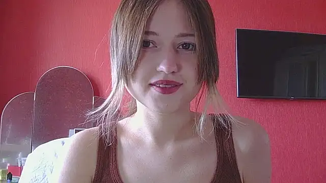 Snapshot of Beloved_Mary chatting on 05.13.26 Beloved Mary online show from 05.13.26