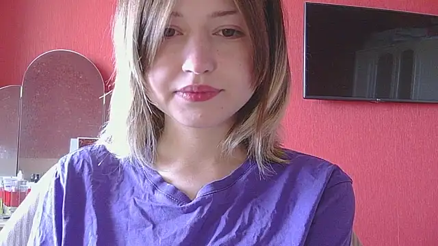 Snapshot of Beloved_Mary chatting on 05.17.26 Beloved Mary online show from 05.17.26