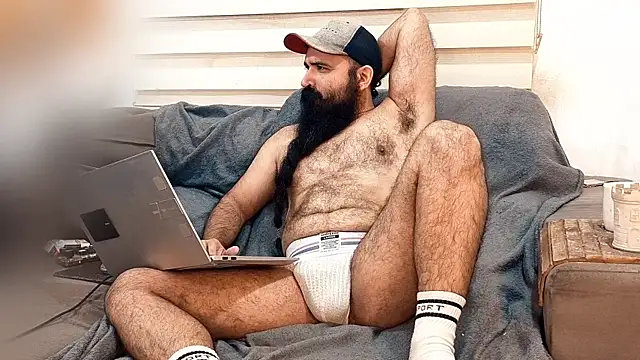 Snapshot of Barba_Negra_Fumador chatting on 06.26.26 Barba Negra Fumador online show from 06.26.26